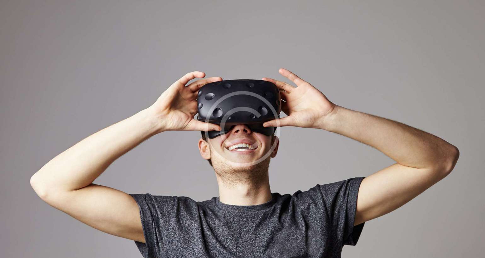 How Do Virtual Reality Glasses Work?