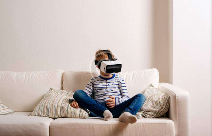 Benefits And Drawbacks Of Using Virtual Reality In Learning
